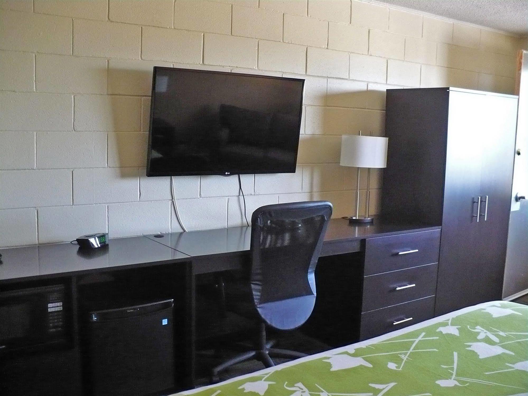 Westgate Inn Portage la Prairie Kültér fotó
