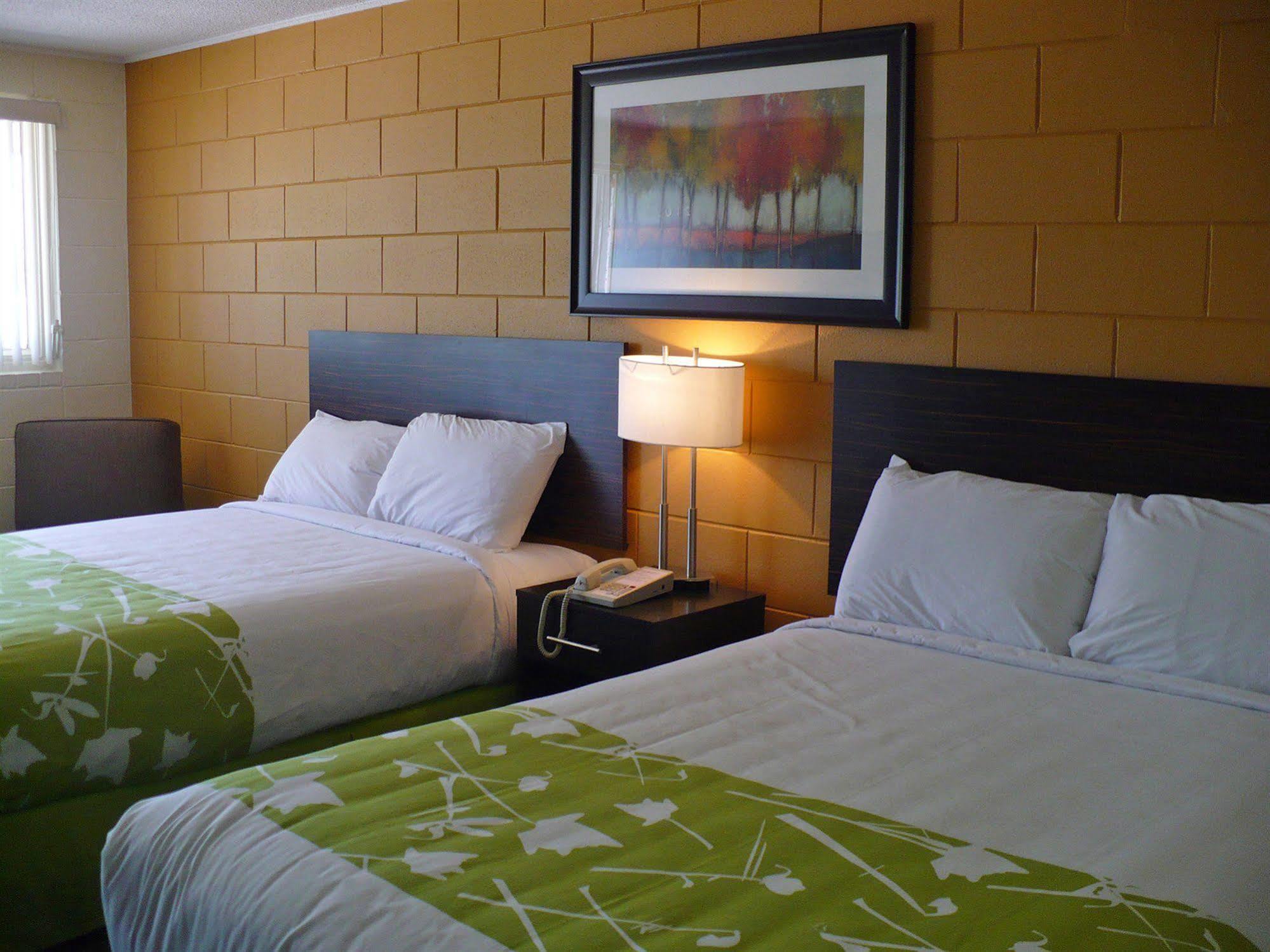 Westgate Inn Portage la Prairie Kültér fotó